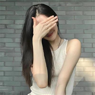 我是洛雷娜·博比特